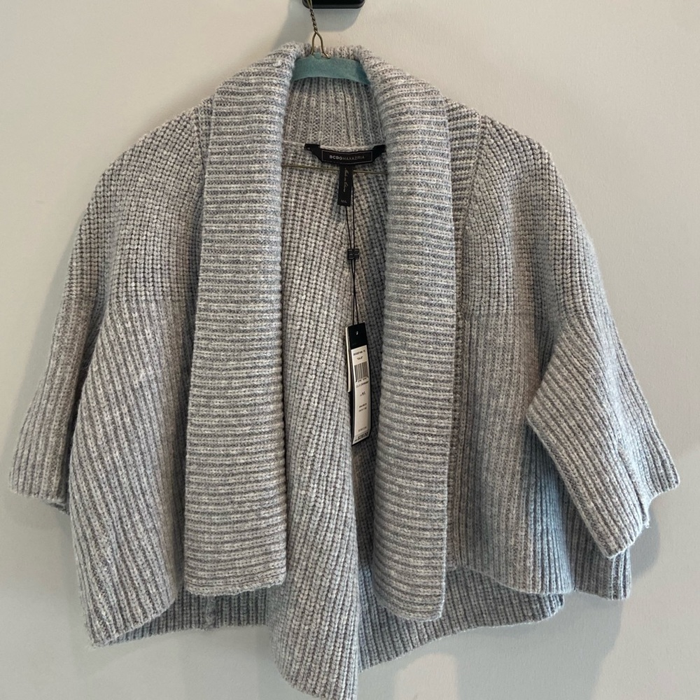 Crop knit sweater